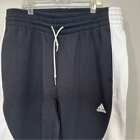 Adidas Sweatpants - Picture 5 of 5
